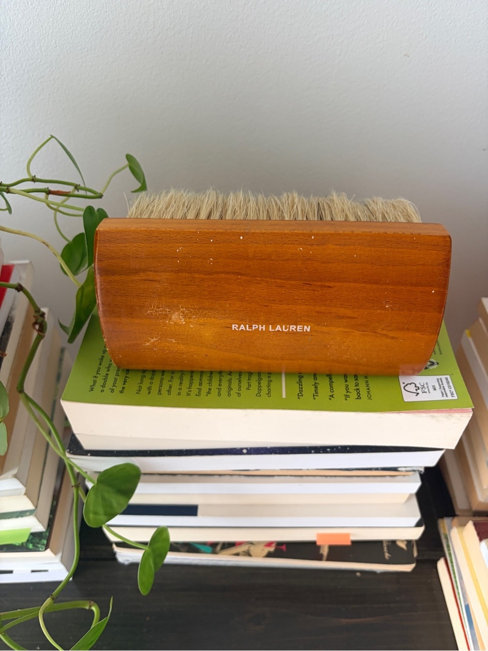 RALPH LAUREN VINTAGE Wood Brush in Warm Brown with Natural Bristles